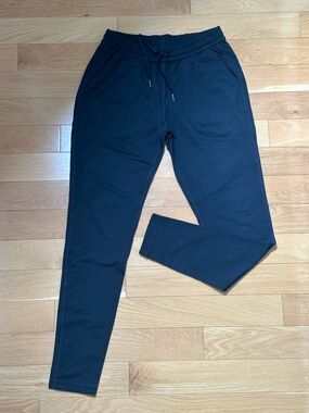 Outdoor Voices Black Cloudknit Mid-rise Sweatpants